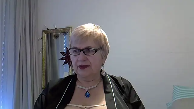 SweetCherry27 online show from 3, 2, 2026