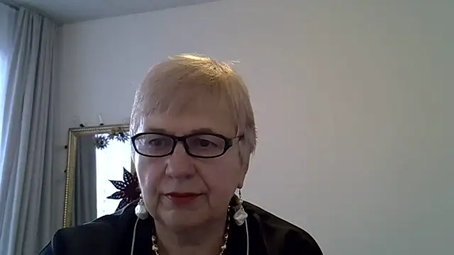 SweetCherry27 online show from 7, 2, 2026