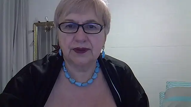 SweetCherry27 online show from 9, 2, 2026