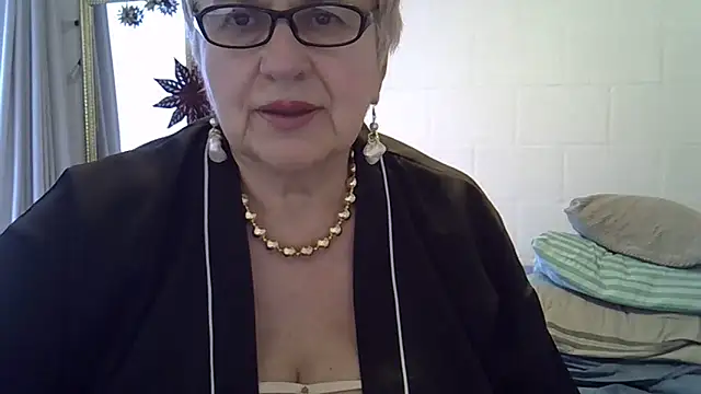SweetCherry27 online show from 14, 2, 2026