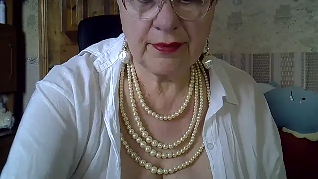 SweetCherry27 online show from 18, 5, 2026