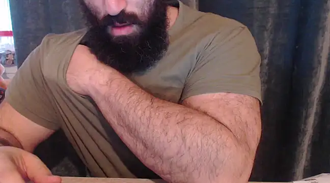 Snapshot of hugemachohandsome chatting on 13, 12, 2024 hugemachohandsome online show from 13, 12, 2024