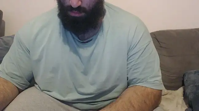Snapshot of hugemachohandsome chatting on 15, 1, 2025 hugemachohandsome online show from 15, 1, 2025