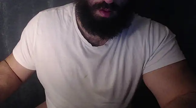 Snapshot of hugemachohandsome chatting on 16, 1, 2025 hugemachohandsome online show from 16, 1, 2025