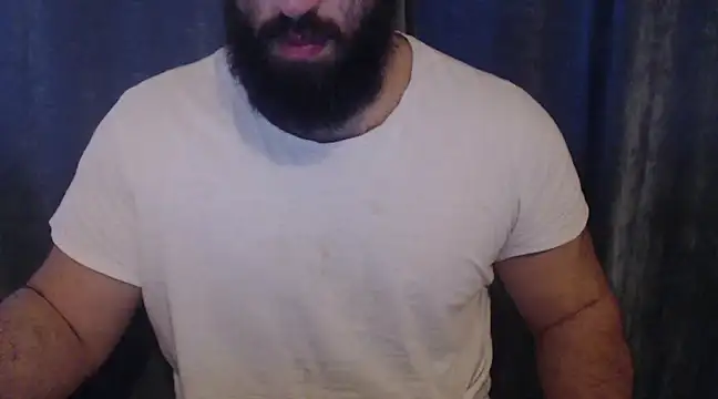 Snapshot of hugemachohandsome chatting on 16, 1, 2025 hugemachohandsome online show from 16, 1, 2025