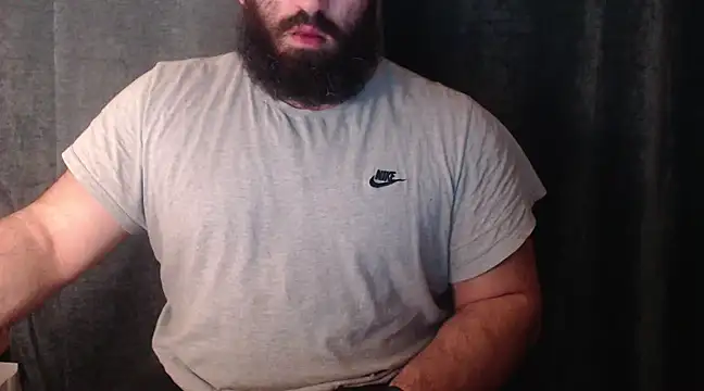 Snapshot of hugemachohandsome chatting on 17, 1, 2025 hugemachohandsome online show from 17, 1, 2025