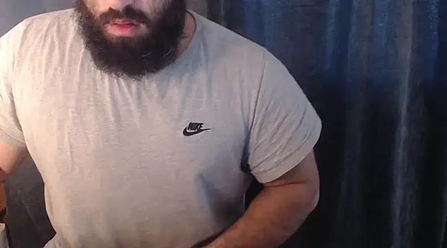 Snapshot of hugemachohandsome chatting on 18, 1, 2025 hugemachohandsome online show from 18, 1, 2025