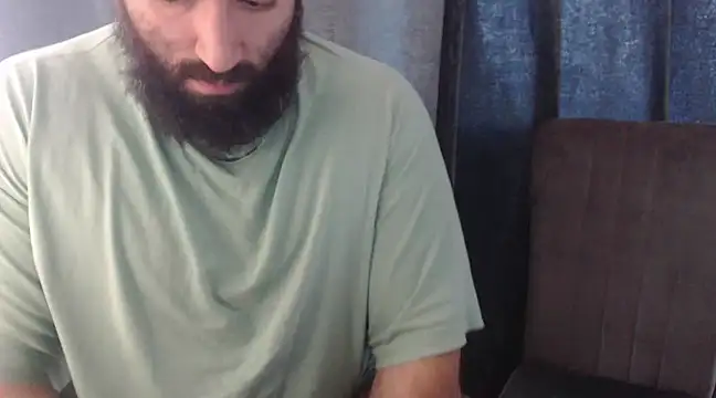 Snapshot of hugemachohandsome chatting on 19, 1, 2025 hugemachohandsome online show from 19, 1, 2025