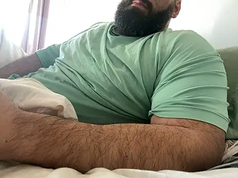 Snapshot of hugemachohandsome chatting on 3, 2, 2025 hugemachohandsome online show from 3, 2, 2025