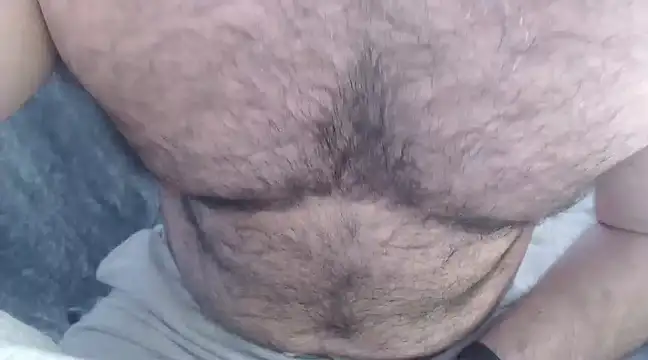 Snapshot of hugemachohandsome chatting on 4, 3, 2025 hugemachohandsome online show from 4, 3, 2025