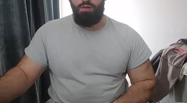 Snapshot of hugemachohandsome chatting on 16, 3, 2025 hugemachohandsome online show from 16, 3, 2025