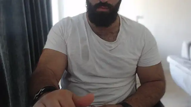 Snapshot of hugemachohandsome chatting on 20, 9, 2025 hugemachohandsome online show from 20, 9, 2025