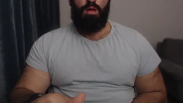 Snapshot of hugemachohandsome chatting on 25, 9, 2025 hugemachohandsome online show from 25, 9, 2025