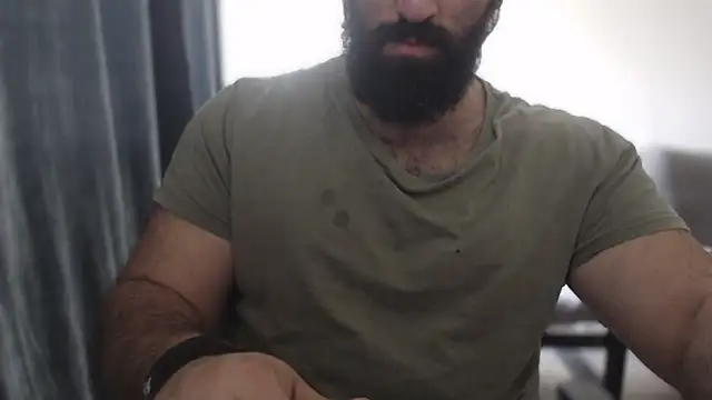 Snapshot of hugemachohandsome chatting on 30, 9, 2025 hugemachohandsome online show from 30, 9, 2025