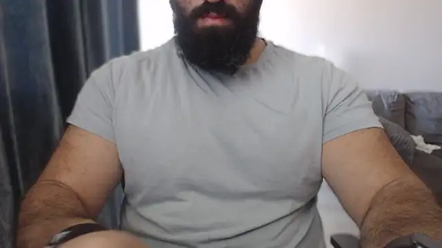 hugemachohandsome online show from 5, 11, 2025