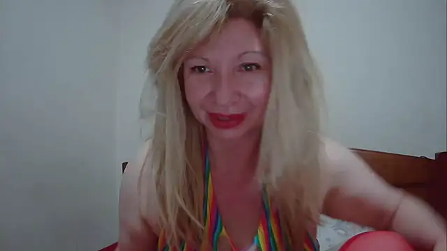 Snapshot of Kattymary chatting on 17, 1, 2025 Kattymary online show from 17, 1, 2025