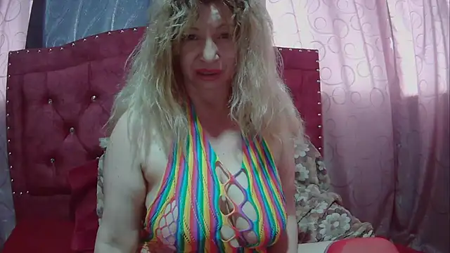 Snapshot of Kattymary chatting on 4, 3, 2025 Kattymary online show from 4, 3, 2025
