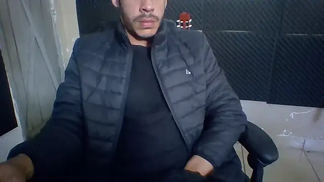 Snapshot of MachoScorpionCaralho chatting on 10, 7, 2026 MachoScorpionCaralho online show from 10, 7, 2026