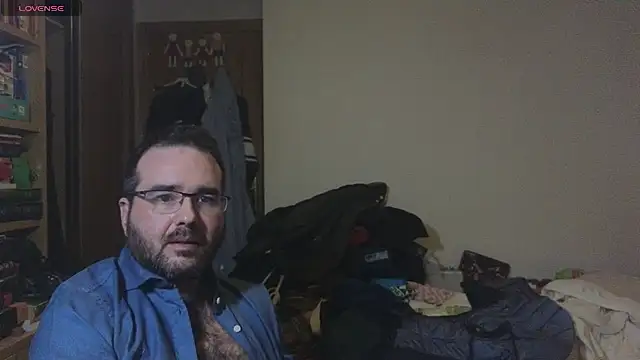 Snapshot of curiosillo83 chatting on 21, 2, 2025 curiosillo83 online show from 21, 2, 2025