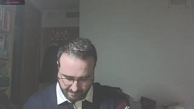 Snapshot of curiosillo83 chatting on 21, 2, 2025 curiosillo83 online show from 21, 2, 2025