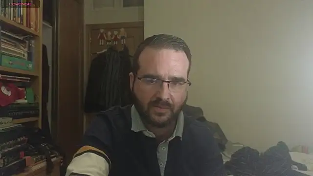 Snapshot of curiosillo83 chatting on 27, 2, 2025 curiosillo83 online show from 27, 2, 2025