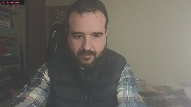 Snapshot of curiosillo83 chatting on 3, 3, 2025 curiosillo83 online show from 3, 3, 2025