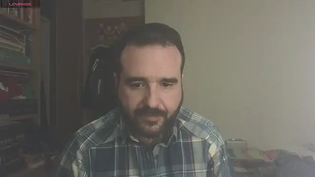 Snapshot of curiosillo83 chatting on 3, 3, 2025 curiosillo83 online show from 3, 3, 2025