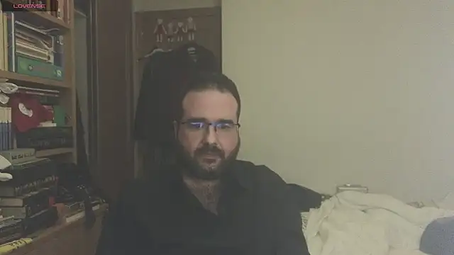 Snapshot of curiosillo83 chatting on 4, 3, 2025 curiosillo83 online show from 4, 3, 2025