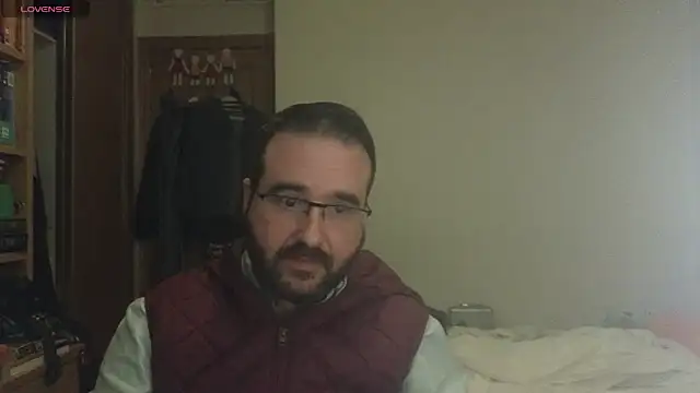 Snapshot of curiosillo83 chatting on 5, 3, 2025 curiosillo83 online show from 5, 3, 2025