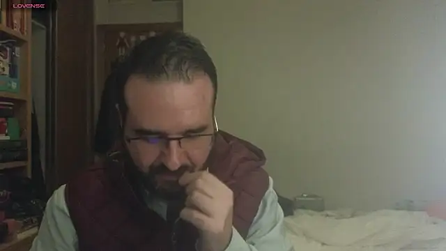 Snapshot of curiosillo83 chatting on 6, 3, 2025 curiosillo83 online show from 6, 3, 2025