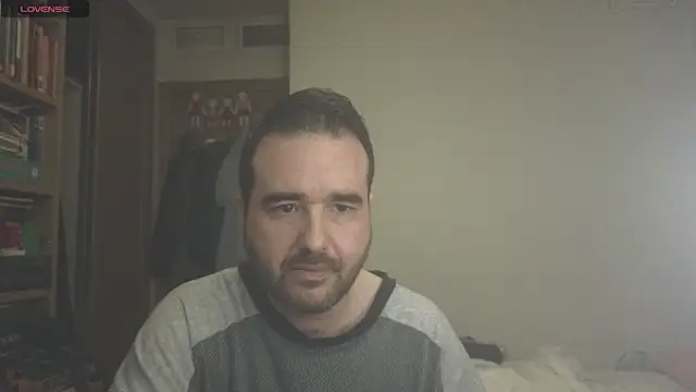 Snapshot of curiosillo83 chatting on 8, 3, 2025 curiosillo83 online show from 8, 3, 2025