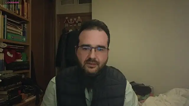 Snapshot of curiosillo83 chatting on 11, 3, 2025 curiosillo83 online show from 11, 3, 2025