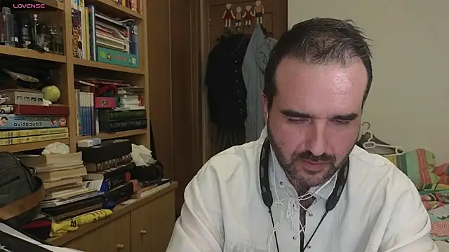 Snapshot of curiosillo83 chatting on 13, 9, 2025 curiosillo83 online show from 13, 9, 2025