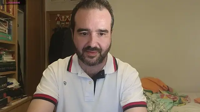 Snapshot of curiosillo83 chatting on 23, 9, 2025 curiosillo83 online show from 23, 9, 2025