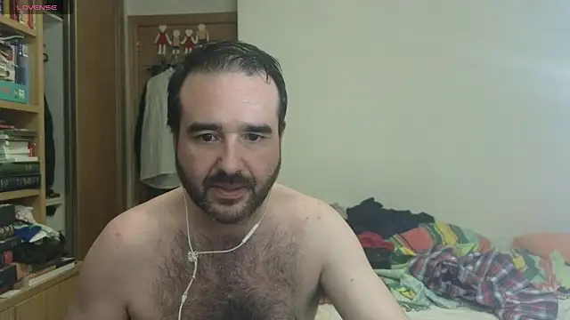 Snapshot of curiosillo83 chatting on 2, 10, 2025 curiosillo83 online show from 2, 10, 2025