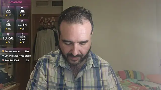 Snapshot of curiosillo83 chatting on 12, 10, 2025 curiosillo83 online show from 12, 10, 2025