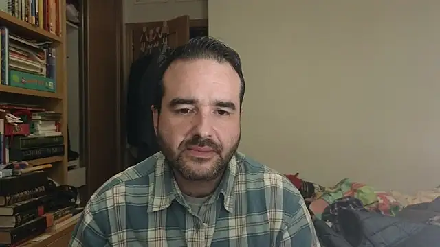 Snapshot of curiosillo83 chatting on 17, 11, 2025 curiosillo83 online show from 17, 11, 2025