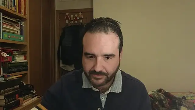 Snapshot of curiosillo83 chatting on 19, 11, 2025 curiosillo83 online show from 19, 11, 2025