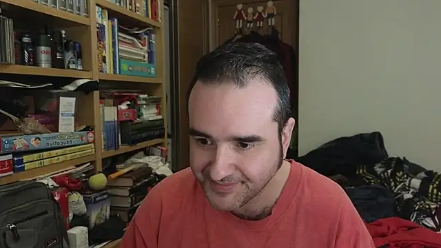 curiosillo83 online show from 18, 4, 2026