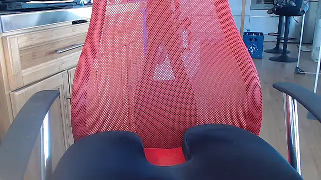 Snapshot of Lisa_Sack chatting on 7, 2, 2026 Lisa Sack online show from 7, 2, 2026