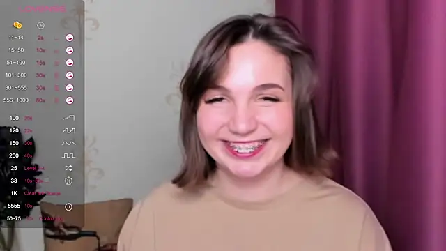 Snapshot of KindHazelHere_ chatting on 28, 1, 2025 KindHazelHere online show from 28, 1, 2025
