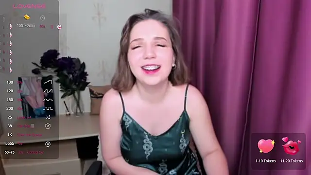 Snapshot of KindHazelHere_ chatting on 29, 1, 2025 KindHazelHere online show from 29, 1, 2025