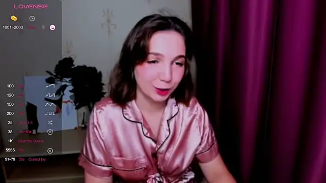 Snapshot of KindHazelHere_ chatting on 22, 3, 2025 KindHazelHere online show from 22, 3, 2025