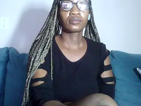 Snapshot of Hardnipples8 chatting on 5, 3, 2025 Hardnipples8 online show from 5, 3, 2025