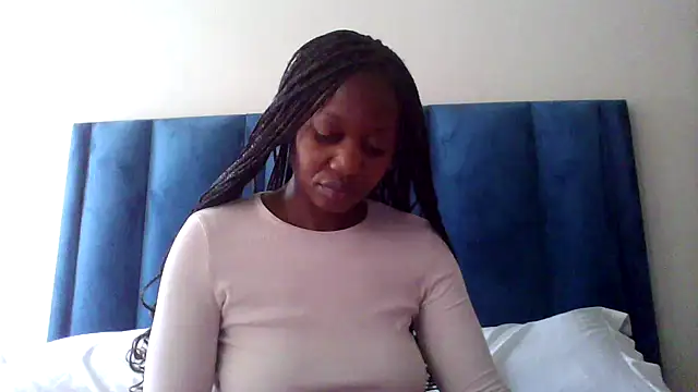 Snapshot of Hardnipples8 chatting on 11, 9, 2025 Hardnipples8 online show from 11, 9, 2025