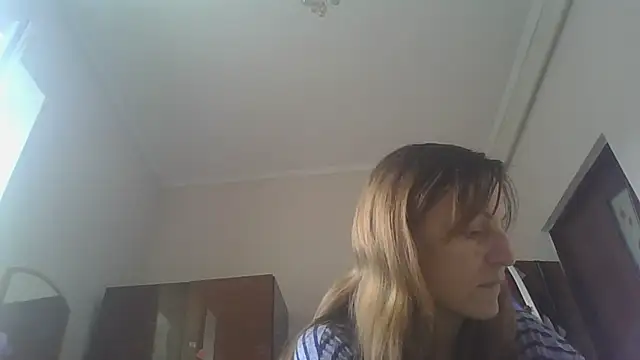 ShawnaAdams online show from 10, 9, 2025