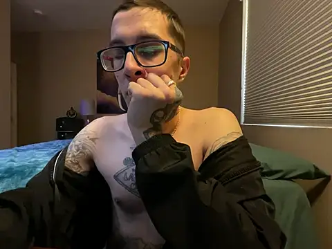 Snapshot of Bwcjoshbanks chatting on 10, 2, 2025 Bwcjoshbanks online show from 10, 2, 2025