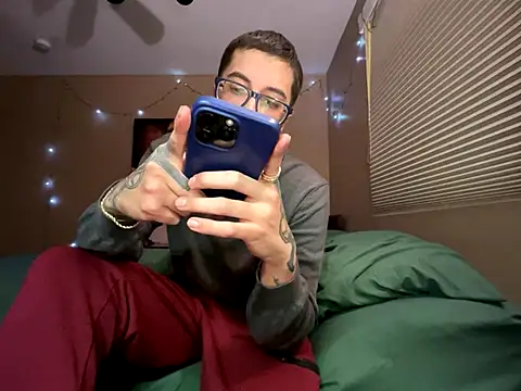 Snapshot of Bwcjoshbanks chatting on 24, 11, 2025 Bwcjoshbanks online show from 24, 11, 2025