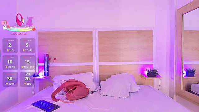  nickypurple  online show from 26, 11, 2025