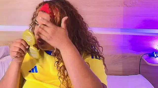  nickypurple  online show from 18, 3, 2026